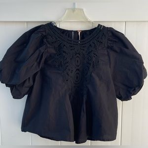 NWOT Free People Black Bardot Short Puffed Sleeve Lace Front Top Size Small